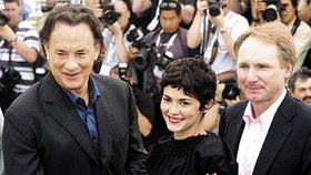 Na slavnostní premiéře filmu Šifra mistra Leonarda v Cannes nemohli chybět hlavní představitelé Tom Hanks a Audrey Tautou