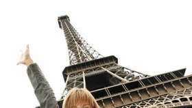 Miss Renata Langmannová strávila díky letecké společnosti SkyEurope v Paříži celý víkend. Nejvíce ji ohromila Eiffelova věž a potom Louvre.