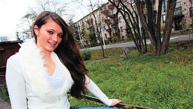 Jolana Hřebíková: ´Před revolucí se na všechno stály fronty. Teď si jdu koupit co chci,´ pochvaluje si Jolana.