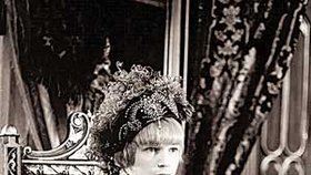 1971: Roman coby dětská hvězda
v Princi a chuďasovi