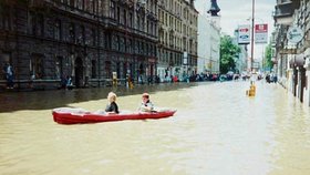 Komenského ulice v Olomouci v červenci 1997...