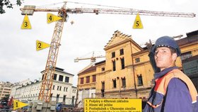 Jeden z pětice stavitelů jeřábu v Holešovicích, Jakub Jun (25). ´Teď jsme ve 31 metrech,´ ukazuje Jun.
1. Podpěry a 40tunová základna 2. Hlavní věž jeřábu
3. Protivýložník s 12tunovým závažím
4. Kabina jeřábníka je ve výš