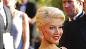 Christina Aguilera (26) těhotenstvím způvabněla, přidalo jí nejen na kráse, ale i na objemu hrudníku
