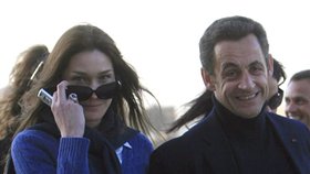 Carla Bruniová s Nicolasem Sarkozym