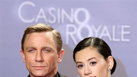 Daniel Craig se svou snoubenkou Satsuki Mitchellovou