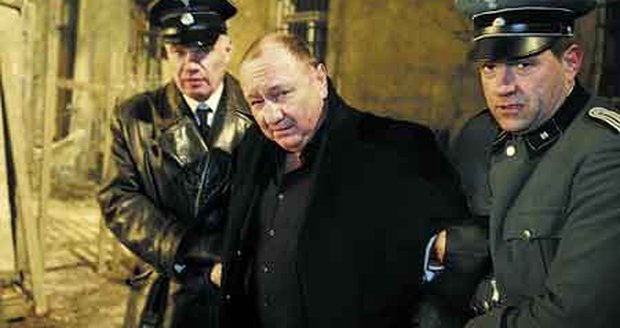 Ministr Vítězslav Jandák
v zajetí gestapáků