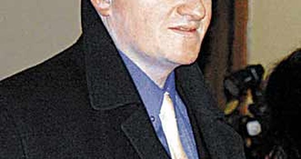 ´Nejsem žádný lump a nikdy jsem nepodváděl. Cítím se nevinen,´ protestoval doktor Jordán. Soud mu neuvěřil.