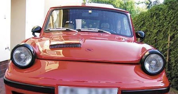 Trabant nezapře inspiraci ´devětsetjedenáctkou´ z dílny Porsche