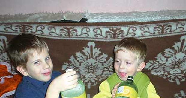 Vodka se změnila na vodu... Voda je pro kluky lepší než vodka.