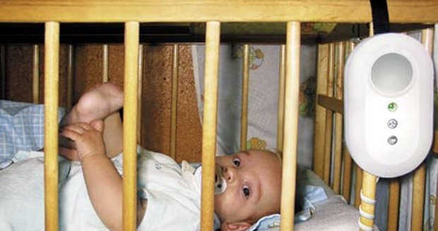 Alarm Nanny okamžitě ohlásí náhlou zástavu dechu kojence