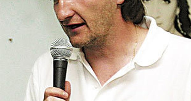 Jaromír Bosák se pustil do seriálu svého zaměstnavatele - České televize