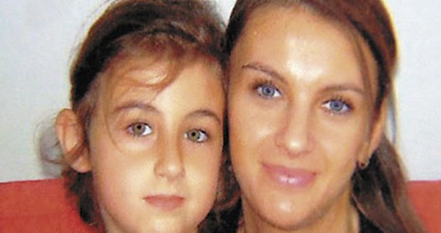 Podle všeho šťastný konec. Zítra by měla Sára Baraová s matkou přiletět zpátky do Čech.
