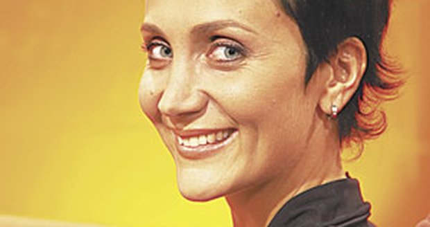 Ester Janečková, moderátorka Pošty pro tebe