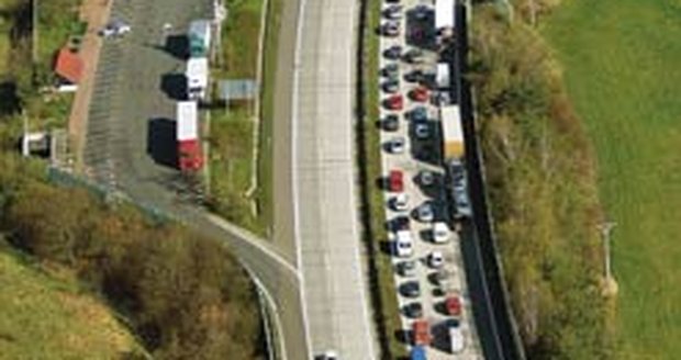 23. km D1, 13. 4. 2007, 11.00 hod.