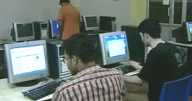 Zákaz internetu na indické univerzitě vyvolal vlnu nevole