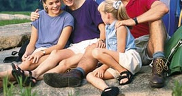 První stanování Rodiče se hned v červenci rozhodli, že pojedeme stanovat do jižních Čech.