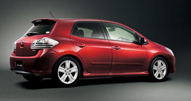 Toyota Blade V6