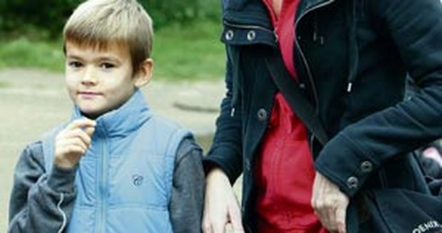 Světlana Zárubová
má syna Viktora
(na snímku) se svým
mužem Robertem ve
střídavé péči