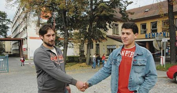 Otcové Jan Čermák a Libor Broža