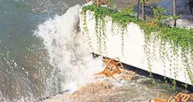 Tsunami