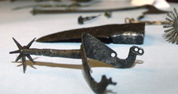 Některé historické předměty nedokázala sehnat ani známá muzea