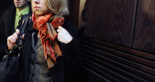 Kateřina Jacques odcházela od soudu posmutnělá, vzpomínat na otřesný zážitek jí nebylo příjemné