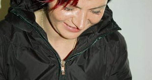 Učitelka Renata Holáňová (33), nebo brutální bitkařka?