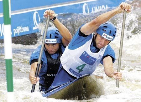 Deblkanoisté Ondřej Štěpánek a Jaroslav Volf