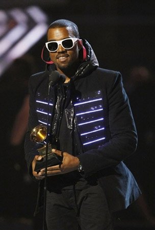 Rapper Kanye West posbíral za večer čtyři gramofonky