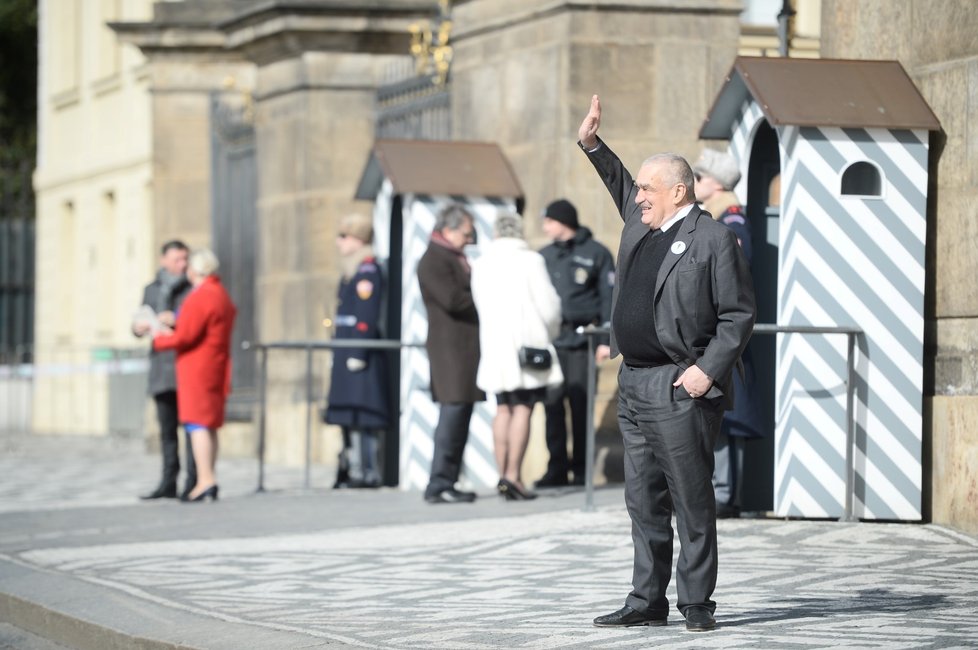 Karel Schwarzenberg na inauguraci Miloše Zemana (8. 3. 2018)