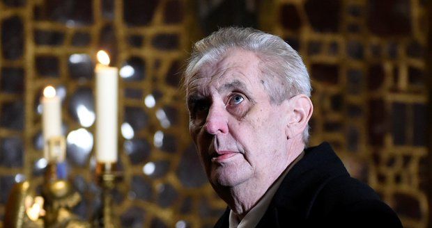 Zeman žaloval „svini“ kvůli rakovině. Jeho právník s žalobou o pět milionů cukl