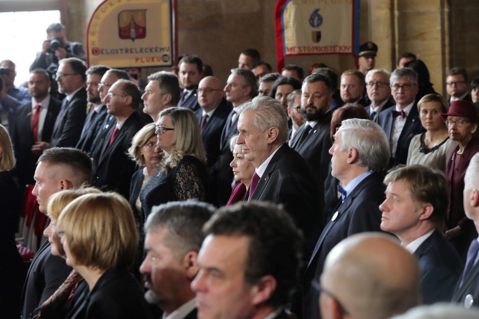 Příchod Miloše Zemana na inauguraci (8. 3. 2018)