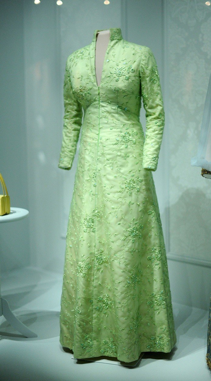 Šaty Elizabeth “Betty” Ann Bloomer Ford z roku 1975