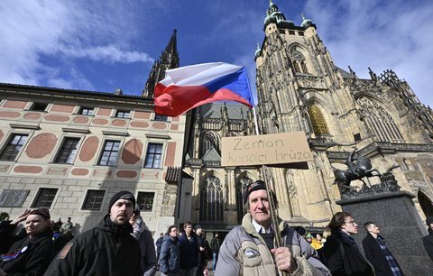 Hrad den před inaugurací stihl pronajmout své prostory. Firmě spojené se zemanovci