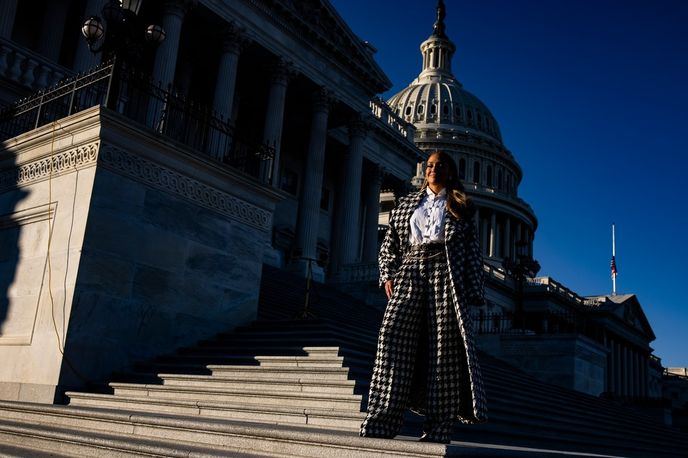 Jennifer Lopez den před inaugurací v modelu Chanel