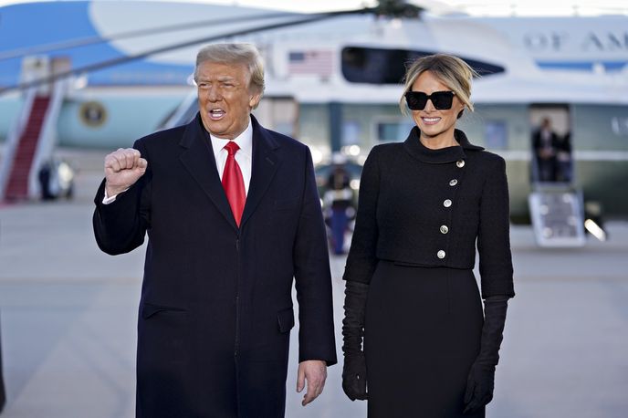 Donald a Melania Trumpovi se rozloučili v Marylandu