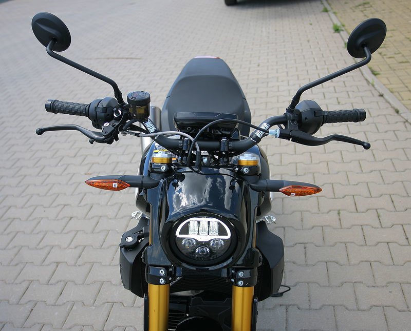 Indian FTR 1200 S Race Replica