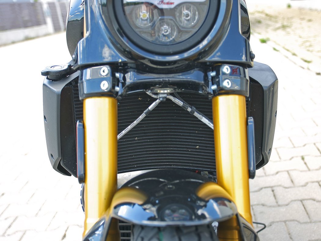 Indian FTR 1200 S Race Replica