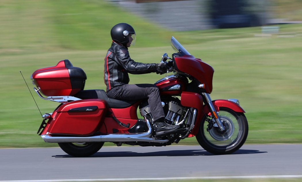 Indian Roadmaster Dark Horse