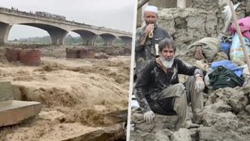 Ničivé záplavy postihly Indii a Afghánistán.