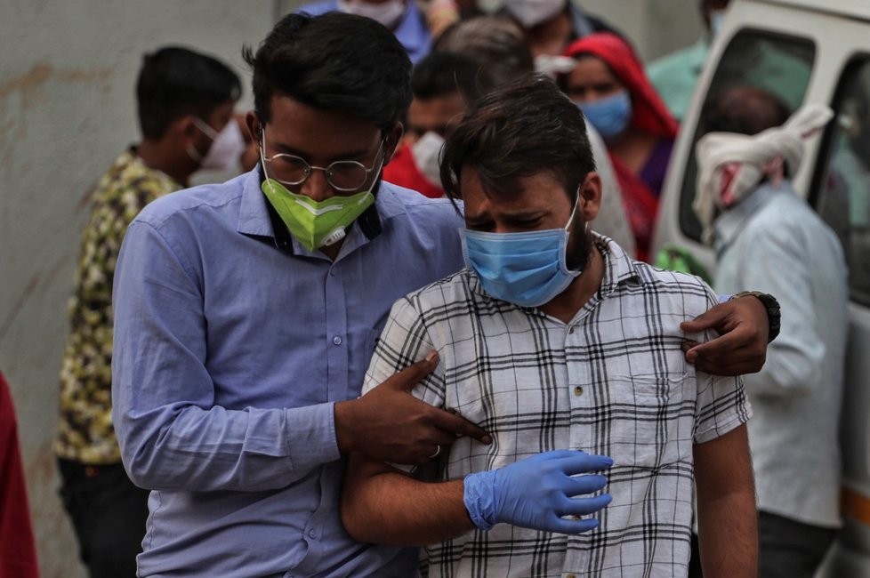 Kritická situace v Indii během aktuální vlny koronaviru