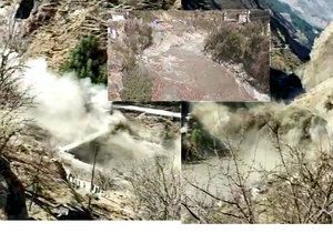 Ledovec se zřítil do indické přehrady. Masa vody zabila mnoho lidí.