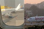 „Bezpečnost nade vše.“ Indické aerolinky létají s okénkem zalepeným izolepou.