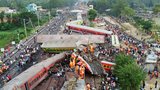 288 mrtvých při srážce vlaků: Patologové nestíhají, ministr odhalil příčinu tragédie v Indii