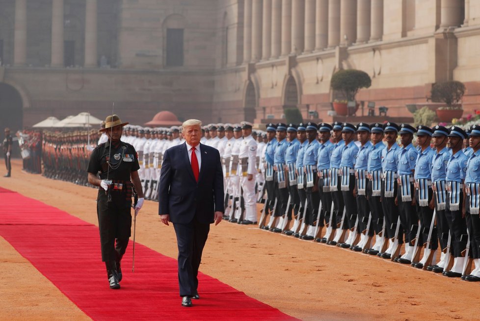 Americký prezident Donald Trump navštívil se ženou Nové Dillí kvůli jednání s indickým premiérem Naréndrou Módím.