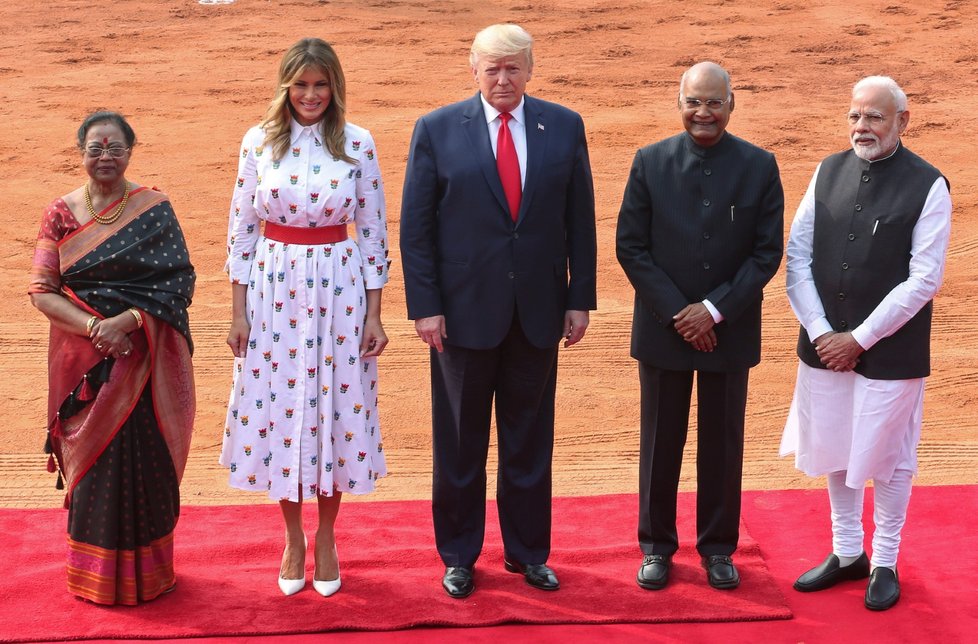 Americký prezident Donald Trump navštívil se ženou Nové Dillí kvůli jednání s indickým premiérem Naréndrou Módím.