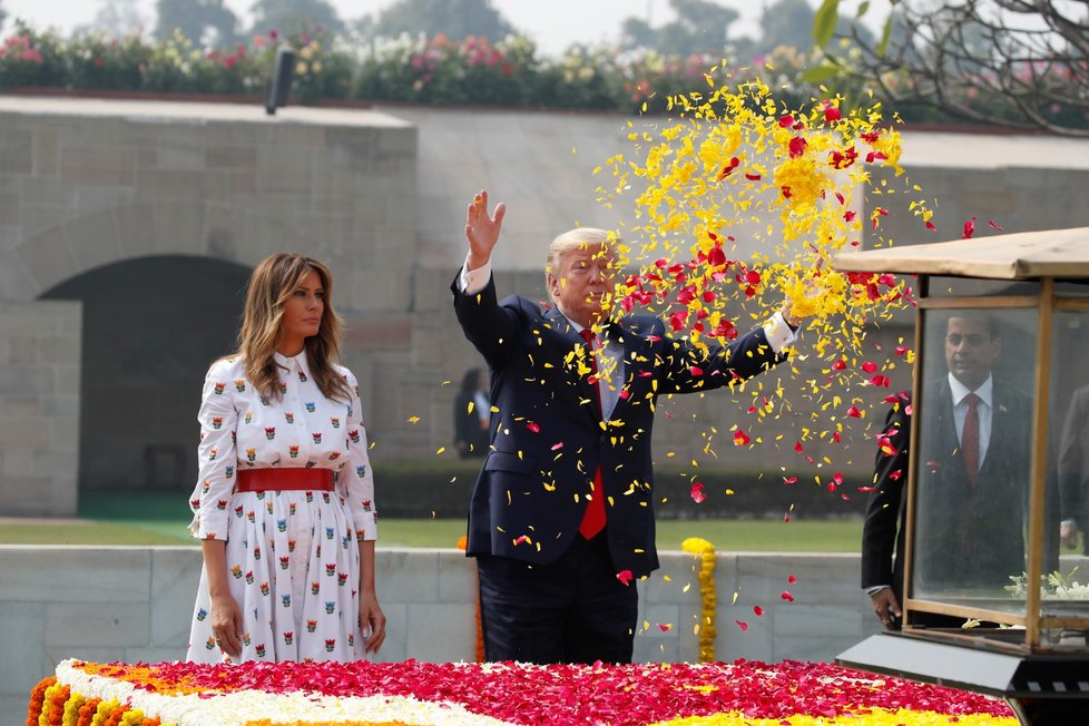 Americký prezident Donald Trump navštívil se ženou Nové Dillí kvůli jednání s indickým premiérem Naréndrou Módí