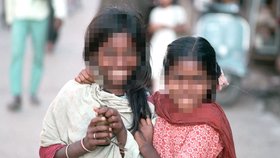 Dvě indické sestry (15 a 23) mají být znásilněny kvůli tomu, že jejich bratr utekl s vdanou ženou.