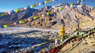 Zimní návštěva indického údolí Spiti aneb Vítejte v Zemi středu Zimní návštěva indického údolí Spiti aneb Vítejte v Zemi středu