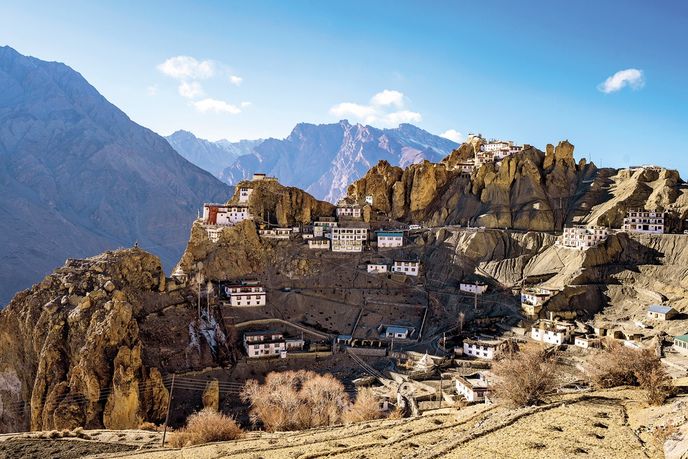 Klášter Dhankar ve výšce 3894 metrů vznikl zhruba před tisíci lety Klášter Dhankar ve výšce 3894 metrů vznikl zhruba před tisíci lety